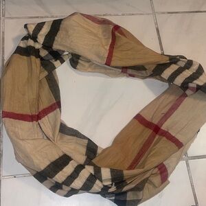 Dillards made in Germany plaid infinity scarf